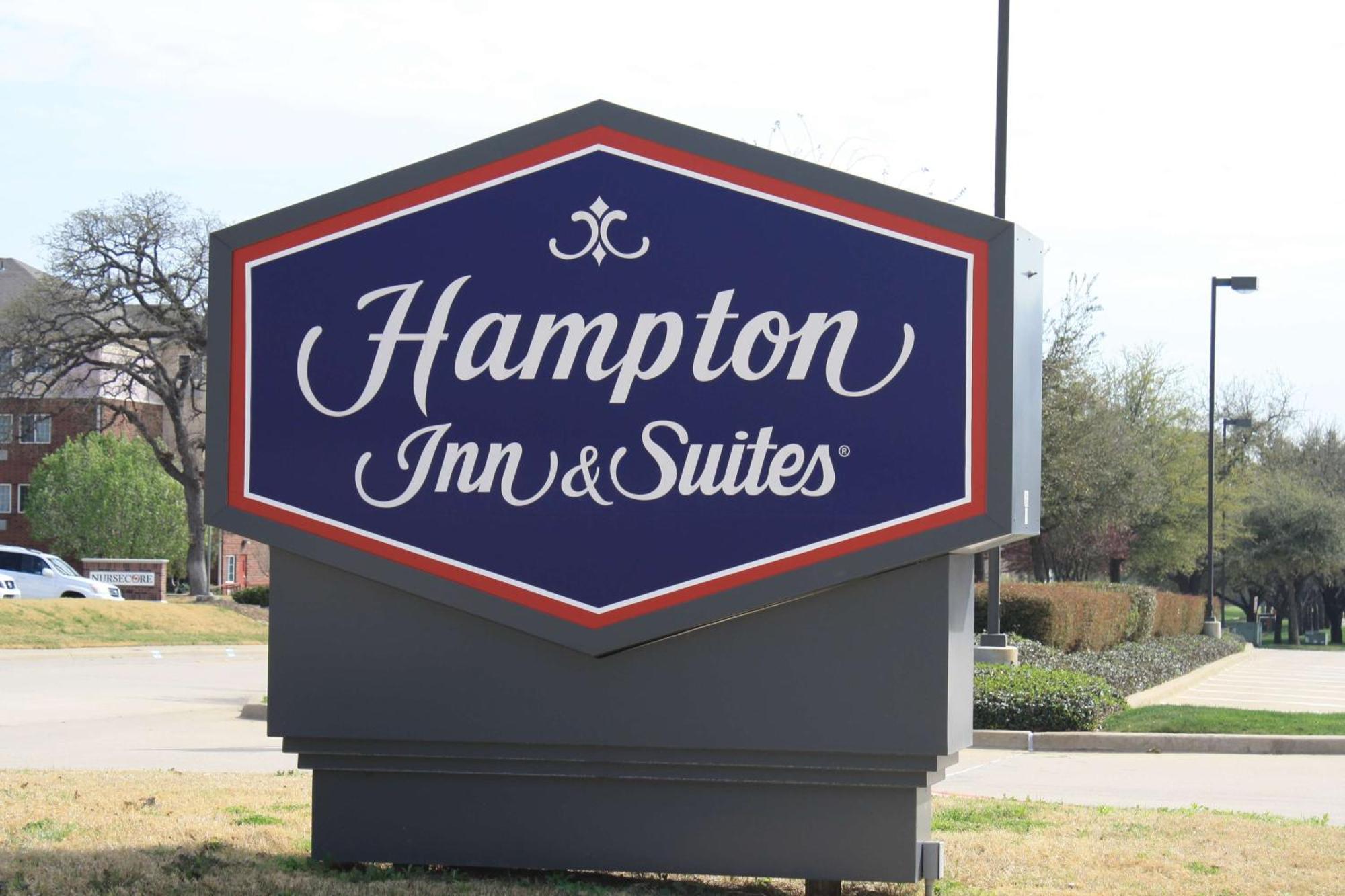 Hampton Inn & Suites Dallas-Arlington North-Entertainment District Exterior photo